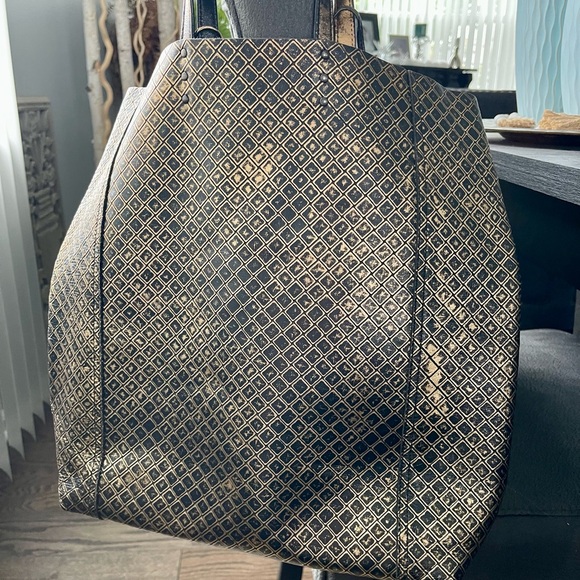 Bottega Veneta Intrecciato Cabas Tote Bag - Picture 4 of 11